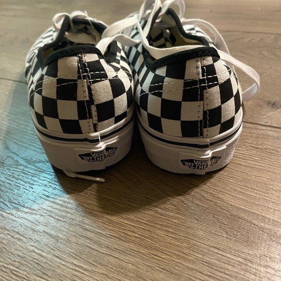 Black and White checkered vans - Picture 5 of 5